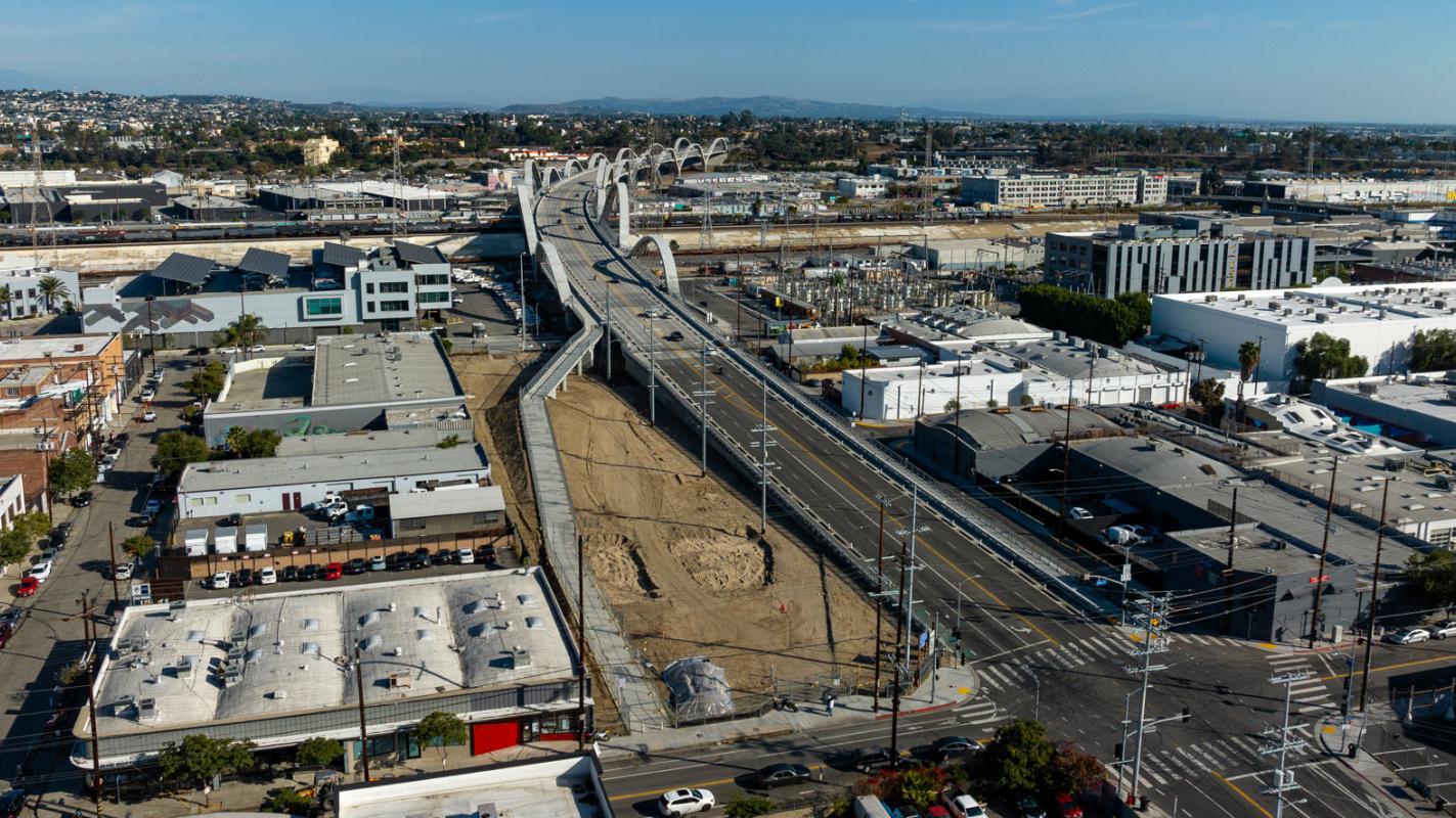 Slow progress for new park space below the Sixth Street Viaduct 